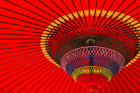 红伞式雨伞纺织品文化旅行螺旋背景图片