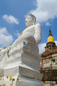 泰国的历史宝塔地标佛像文化假期祷告宗教天空建筑学背景图片