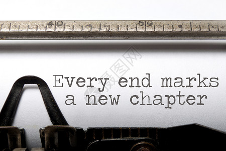 谱写新篇章每一端都是新篇章背景