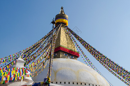 尼泊尔加德满都的剪影风格遗迹寺庙祷告宗教晴天猴庙佛塔眼睛背景图片