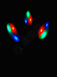 深色背景中的彩色球体光舞蹈力量圆形音乐青色电子反射液体黑色魔法背景图片