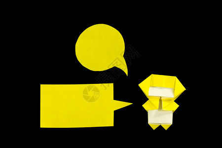 黑色背景上的忍者小子手工折纸气球艺术气泡黄色创造力学校讲话工作爱好办公室演讲背景图片