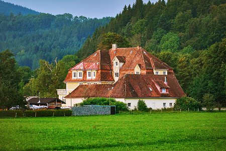 德国的安置条件国家建筑物房子建筑公寓农村草地沉降村庄乡村背景图片