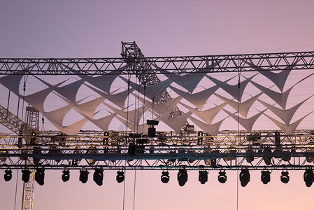 音乐音乐会舞台展示照明岩石居住派对聚光灯娱乐场景流行音乐背景图片