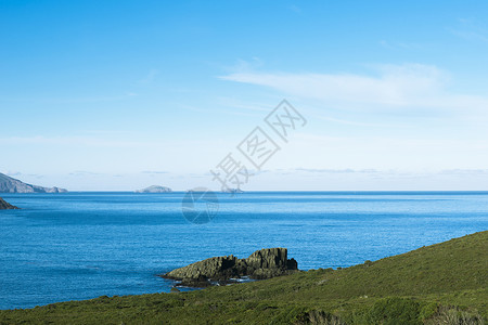 下午晚点看到布鲁尼岛海滩的景象蓝色风景旅行海岸海洋背景图片