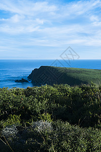 下午晚点看到布鲁尼岛海滩的景象风景旅行海岸海洋蓝色背景图片