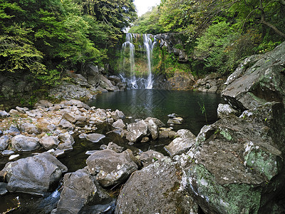 朝南济州川杰延瀑布天地渊风景公园旅行高清图片