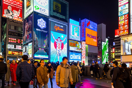日本大阪Dotonbori夜街购物街旅游者市场一叶广告牌广告游客地标生活黑门商业市中心背景图片