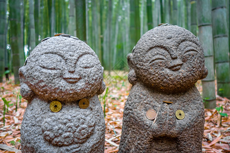 日本京都 林山竹林的吉佐神像礼物竹子菩萨树林雕塑旅行崇拜传统宗教木头背景图片