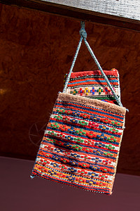 传统风格手工编织袋购物市场文化钱包织物解雇背景图片