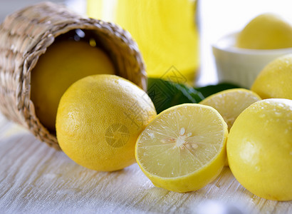 黄灰果汁水果黄色团体柠檬食物白色背景图片