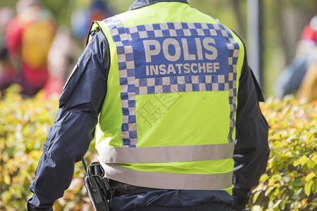 瑞典警察特警部队指挥官与反视韦斯特组织背景图片