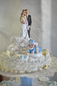 结婚蛋糕雕像新娘白色婚姻塑像新婚食物夫妇背景图片