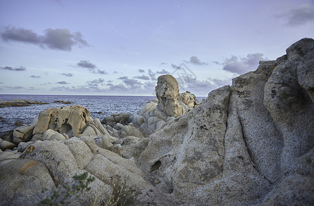 多种形式岩石海岸夏天高清图片