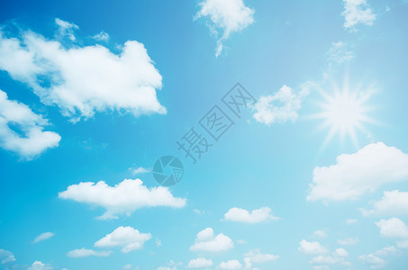 天空中的云朵黎明 清凉的清新空气天蓝色蓝光气氛蓝色背景图片