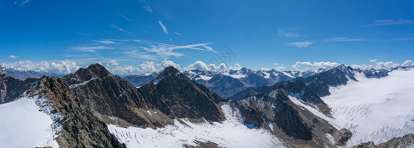 蒂罗尔阿尔卑斯山脉高山地貌顶峰尖峰全景冰川旅游山脉远足假期游客背景图片