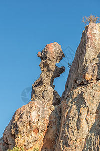 波斯人在Dwarsrivier附近的许多妻子岩层背景