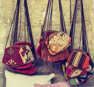 传统土制手工袋 作为礼品火鸡地毯手工纺织品艺术市场小地毯文化礼物国家背景图片