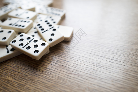 Domino 以Domino 瓷砖为游戏的多米诺游戏背景图片