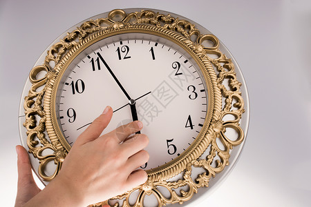 孤立时钟概念性时间时钟圈小时背景图片