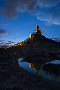 十五世纪夜晚旅游胜地高清图片