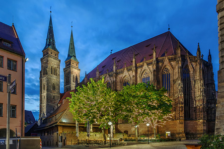 塞巴尔杜教堂蓝色的塞巴尔德高清图片