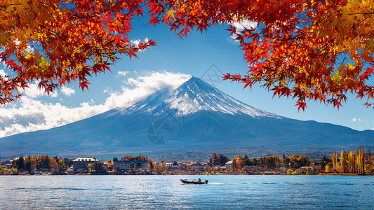 火山山日本川口子湖的秋季和藤山反射天空场景火山地标风景旅游季节树叶樱花背景