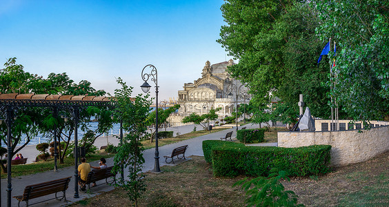 康斯坦蒂亚罗马尼亚君士坦塔市的银行业纪念碑庭院建筑学旅行城市街道海岸港口地区正方形背景