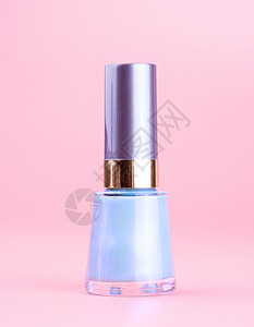 一瓶漂亮的珍珠珠蜜蓝指甲油背景图片