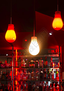 夜酒吧的灯光背景图片