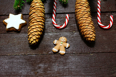 美妙的圣诞节装饰糖果枝条时候庆典贺卡木结构木头季节性手杖乡村背景图片