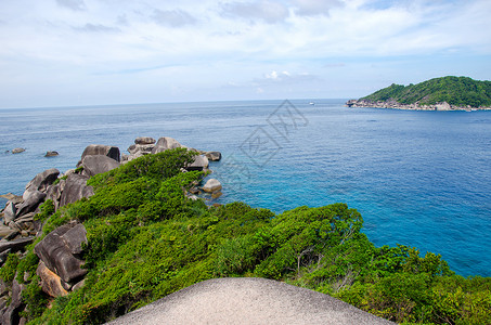 海西米兰晴天旅行热带海浪绿色海滩假期白色岛屿旅游背景图片