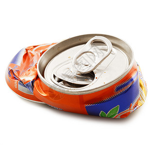 粉碎的铝罐以白色背景收藏回收饮料金属概念背景图片