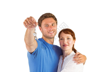 几对持家钥匙的夫妇房主夫妻男性红发女士男人短发女性幸福背景