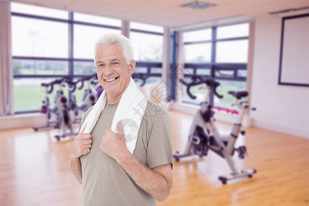 体格适合老年人的复合形象闲暇纺纱地面退休健身房娱乐竞技健身室培训班班级背景图片