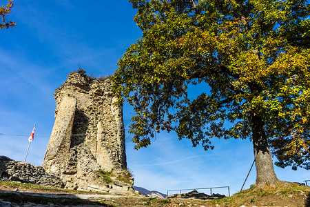 蒙蒂奇城堡秋季卡赫蒂高清图片