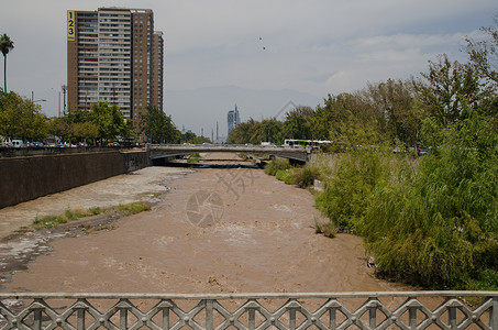 圣地亚哥市城市景观建筑物高清图片