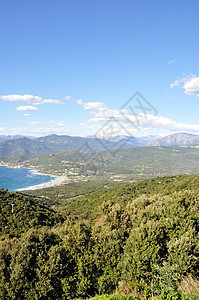 科西卡南部美丽的风景 阿贾西奥全景太阳活力海滩旅游太阳能板旅行草地海湾港口背景图片