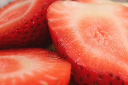 甜草莓切片纹理 填满背景的美味背景背景图片
