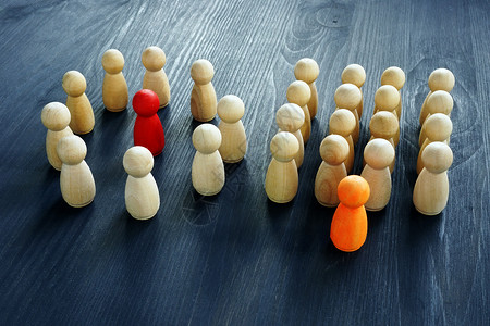 老板或领导者 公司结构概念的不同类型 (众人皆知)背景图片