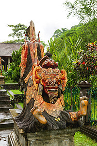 刀剑神域西莉卡水宫 巴厘岛的地标 印度尼西亚卡兰加西姆 Barong 雕像 冬季雨季观光衬套旅行纪念碑建筑学季节遗产森林文化木头背景