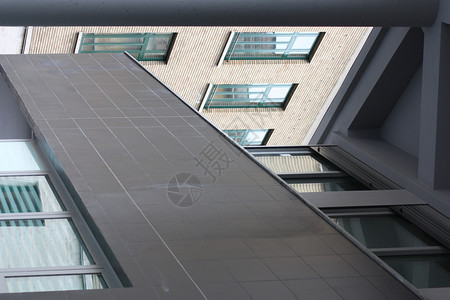 建筑物城市测量员反射窗户建筑工作旅行线条办公室摩天大楼商业景观背景图片