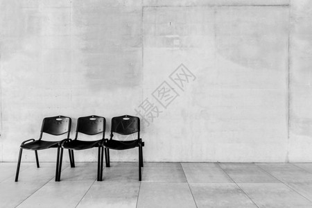 校内走廊的椅子照片会议学习学士黑色大学门厅习俗课程办公室教育背景图片