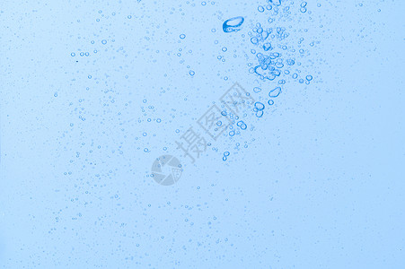 浅蓝色气泡和水白色背景口渴海浪波纹空气液体洗澡背景图片