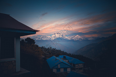 poonAnnapurna山脉的景象背景