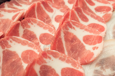 烧烤的生猪肉片 日本菜 雅基尼库美食牛肉牛扒炙烤猪肉食物背景图片