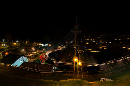 夜间轻度住所天空蓝色庇护所场景背景图片