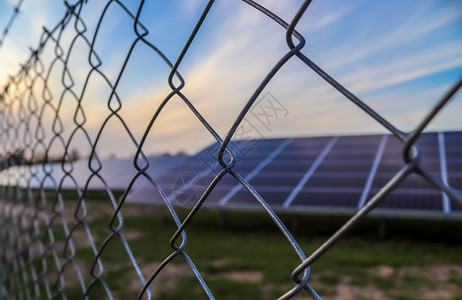 6大模块在诺特的一个大公园中利用太阳能模块产生清洁能源排放气候细胞农场力量基础设施安装阳光煤炭化石背景