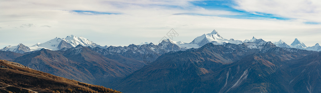 瑞士山脉全景季节风景首脑顶峰天空高清图片