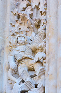 宇航员城市旅游雕刻雕塑文化石头遗产风格历史大教堂背景图片
